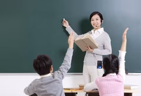 Tìm kiếm đơn vị tiếp nhận trợ giảng Tiếng Anh Fulbright năm học 2015-2016. Nguồn ảnh: internet Tìm kiếm đơn vị tiếp nhận trợ giảng Tiếng Anh Fulbright năm học 2015-2016. Nguồn ảnh: internet