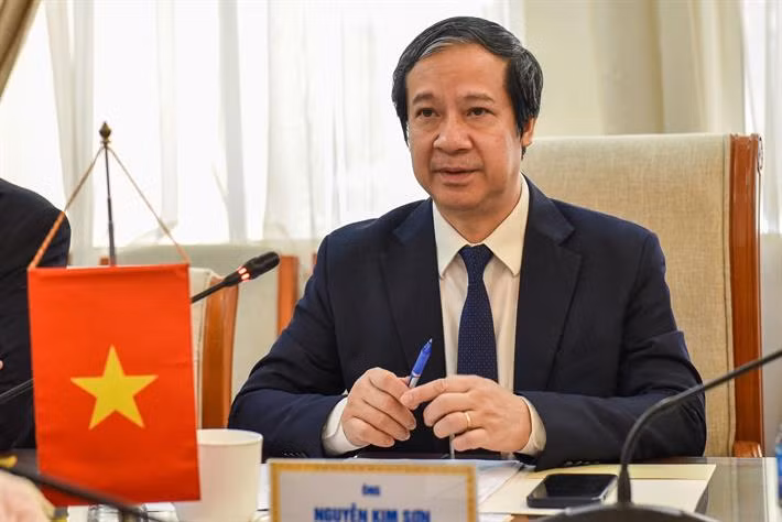 Bộ trưởng Nguyễn Kim Sơn trao đổi tại buổi tiếp (ảnh:Bộ Giáo dục và Đào tạo) Bộ trưởng Nguyễn Kim Sơn trao đổi tại buổi tiếp (ảnh:Bộ Giáo dục và Đào tạo)