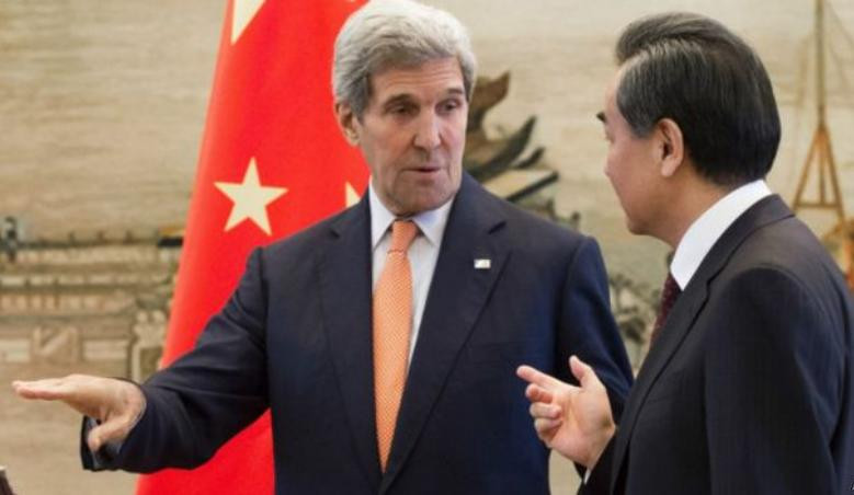 Ông John Kerry nói: Điều cần cho khu vực này là, thông qua các nỗ lực ngoại giao thông minh để thúc đẩy ASEAN và Trung Quốc tuân thủ COC (nguyên văn trên BBC), chứ không phải thông qua kỹ năng quân sự và xây dựng tiền đồn quân sự để đạt được. Ông John Kerry nói: Điều cần cho khu vực này là, thông qua các nỗ lực ngoại giao thông minh để thúc đẩy ASEAN và Trung Quốc tuân thủ COC (nguyên văn trên BBC), chứ không phải thông qua kỹ năng quân sự và xây dựng tiền đồn quân sự để đạt được.