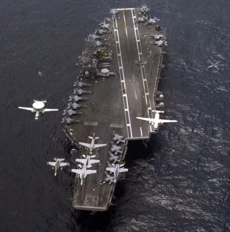 Tàu sân bay USS Kitty Hawk CV 63 Hải quân Mỹ Tàu sân bay USS Kitty Hawk CV 63 Hải quân Mỹ