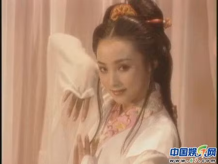 Tưởng Cần Cần trong phim Tây Thi (1995).