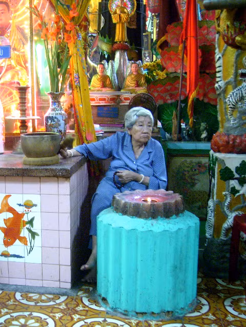 Bà "từ" chùa đất sét Sóc Trăng