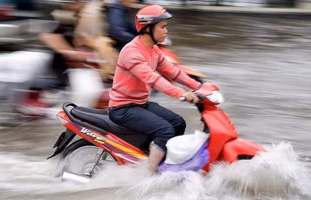 Lướt sóng trên đường phố. Lướt sóng trên đường phố.