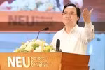 Bộ trưởng Phùng Xuân Nhạ chưa thể yên tâm với kết quả môn Lịch sử và tiếng Anh