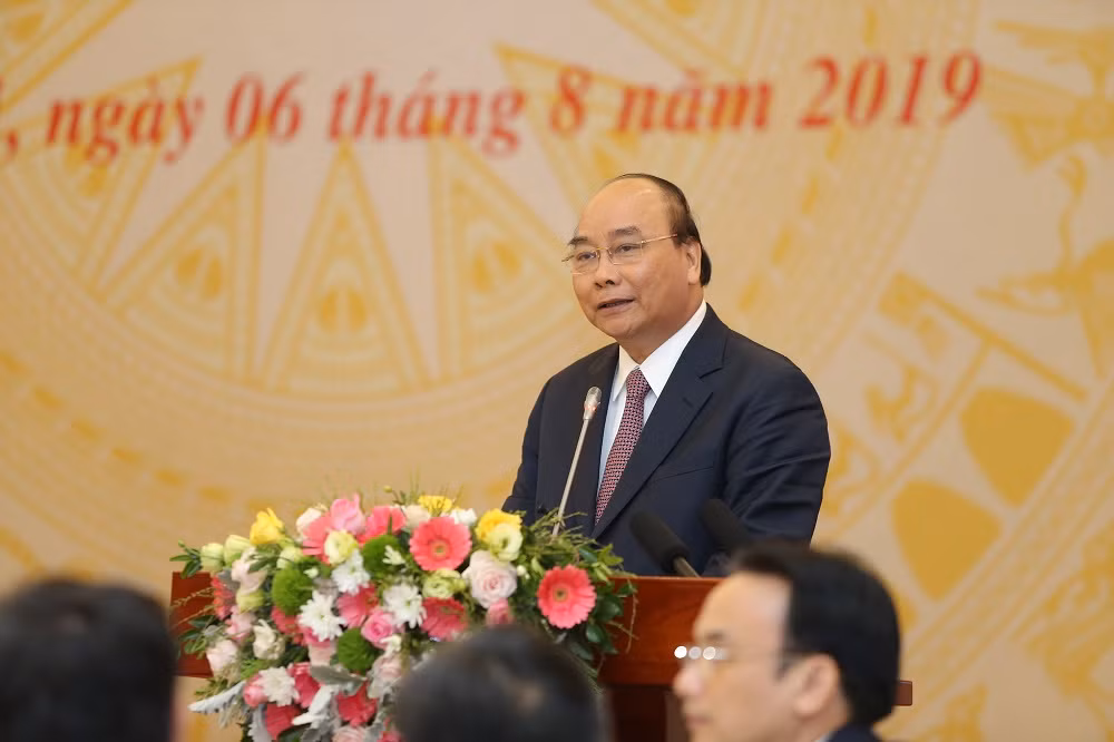 Thủ tướng Nguyễn Xuân Phúc phát biểu chỉ đạo tại Hội nghị trực tuyến Tổng kết năm học 2018 - 2019, triển khai nhiệm vụ năm học 2019 - 2020 của ngành giáo dục (ảnh: Bộ Giáo dục và Đào tạo).