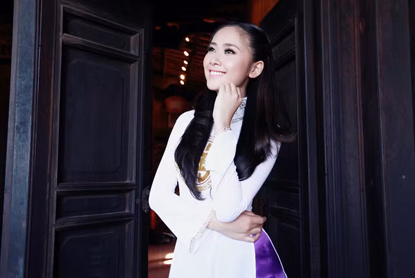 Thời gian gần đây, không ít người vui mừng khi thấy cô bắt đầu tham gia các hoạt động nghệ thuật, dù trước đó, cô không muốn lấn sân vào lĩnh vực vốn có nhiều ồn ào này.