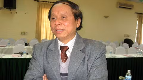 Ông Nguyễn Hữu Dũng: Phải giám sát được thu nhập bằng cách minh bạch trong hạch toán, nếu không, DN sẽ có hai sổ.Ảnh: Lê Nhung