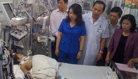 Bệnh viện quá tải: Đau đớn riêng của bà Bộ trưởng? ảnh 1 Bệnh viện quá tải: Đau đớn riêng của bà Bộ trưởng? ảnh 1
