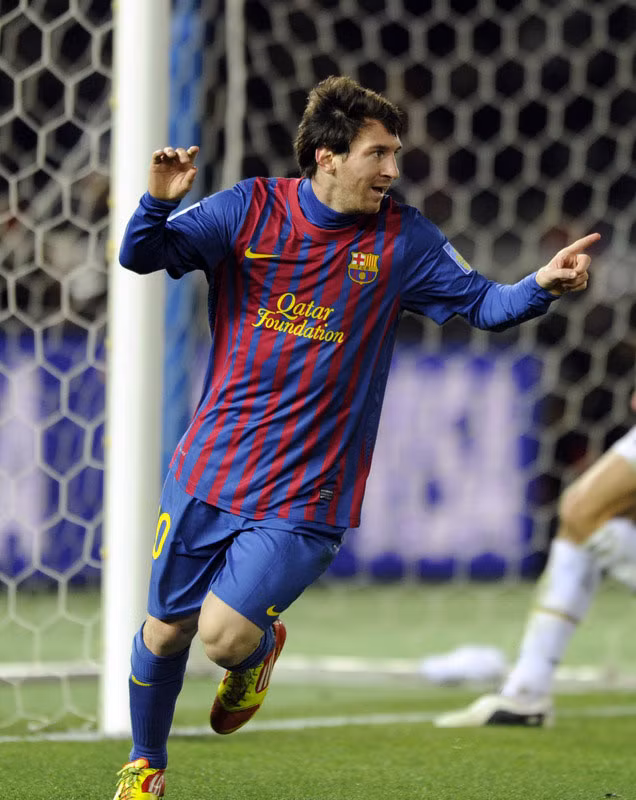 Anh hoàn tất cú đúp của mình và đưa Barca tới chiến thắng "4 sao"