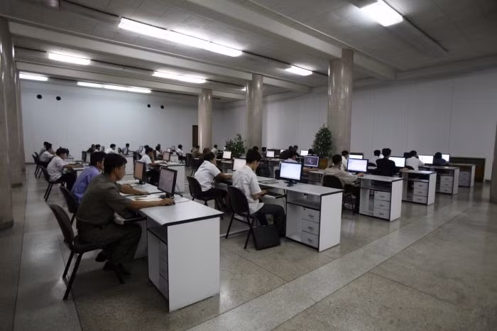 Phòng học, phòng nghiên cứu cho sinh viên Bắc Triều Tiên được trang bị hiện đại Phòng học, phòng nghiên cứu cho sinh viên Bắc Triều Tiên được trang bị hiện đại
