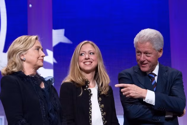 Gia đình Clinton trong phiên họp bế mạc toàn thể Hội nghị thường niên lần thứ bảy của Sáng kiến toàn cầu Clinton (CGI) năm 2011.