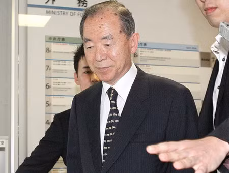 Thứ trưởng Ngoại giao phụ trách kinh tế Shinichi Nishimiya.