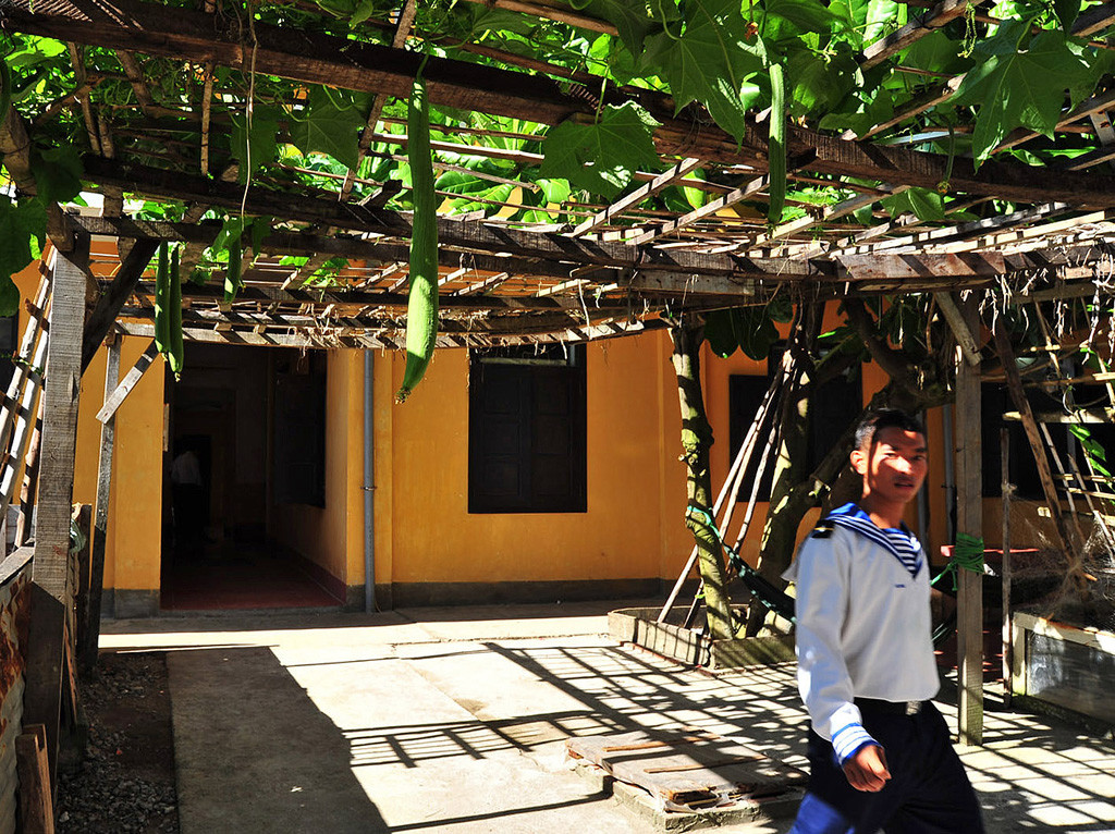 "Hương quê trên đảo"