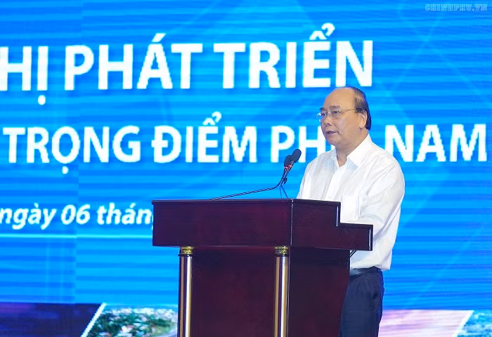Thủ tướng Nguyễn Xuân Phúc phát biểu tại hội nghị - Ảnh: VGP/Quang Hiếu Thủ tướng Nguyễn Xuân Phúc phát biểu tại hội nghị - Ảnh: VGP/Quang Hiếu