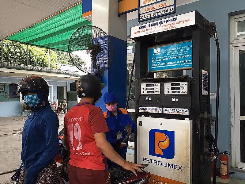 Giá xăng, dầu tăng từ 17h ngày 2/4/2019. ảnh: VP. Giá xăng, dầu tăng từ 17h ngày 2/4/2019. ảnh: VP.