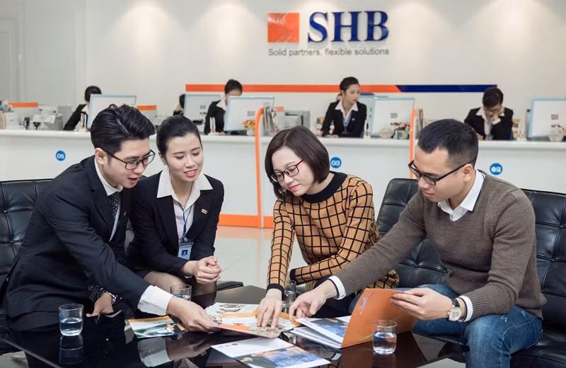 SHB dành ưu đãi lớn về lãi suất cho khách hàng khi vay mua ô tô Trường Hải.
