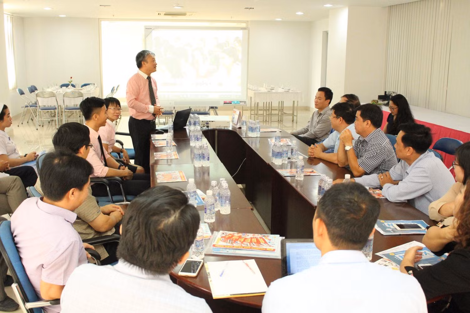 Thạc sĩ Trần Thanh Hải - Hiệu trưởng nhà trường chia sẻ về những cột mốc mà Cao đẳng Viễn Đông đã đạt được và định hướng thời gian tới.