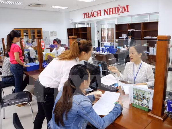 Kinh phí thực hiện giao nhiệm vụ, đặt hàng hoặc đấu thầu cung cấp sản phẩm, dịch vụ công của địa phương từ nguồn ngân sách địa phương. ảnh minh họa: TTXVN. Kinh phí thực hiện giao nhiệm vụ, đặt hàng hoặc đấu thầu cung cấp sản phẩm, dịch vụ công của địa phương từ nguồn ngân sách địa phương. ảnh minh họa: TTXVN.
