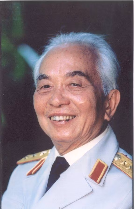 Đại tướng Võ Nguyên Giáp