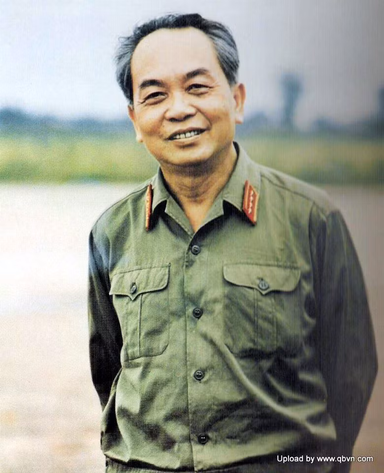 Đại tướng Võ Nguyên Giáp