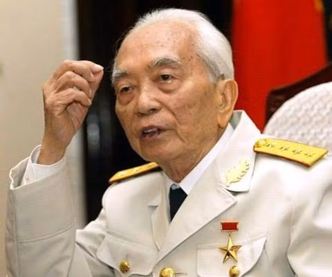 Đại tướng Võ Nguyên Giáp