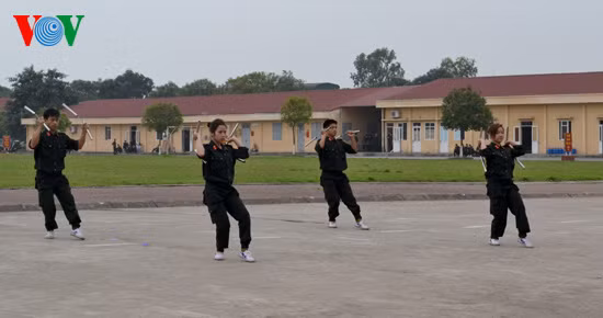 Bài tập côn rèn luyện sự linh hoạt Bài tập côn rèn luyện sự linh hoạt