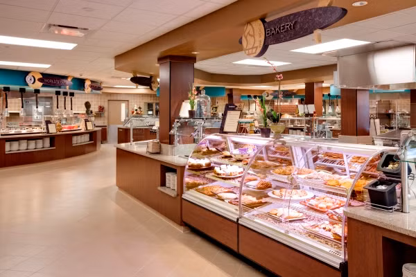 Ở các canteen như thế này thì tiêu chuẩn về vệ sinh cũng rất cao. Ở các canteen như thế này thì tiêu chuẩn về vệ sinh cũng rất cao.