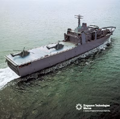 Các tàu đổ bộ RSS Endeavour (trên) và RSS Persistence lớp Endurance của Hải quân Singapore. Các tàu đổ bộ RSS Endeavour (trên) và RSS Persistence lớp Endurance của Hải quân Singapore.