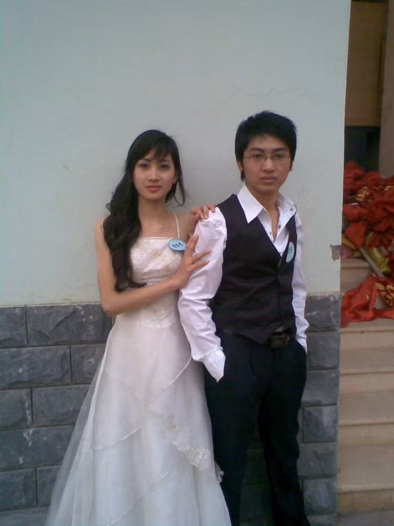 Thu Hường là người vui vẻ, hòa đồng và dễ gần