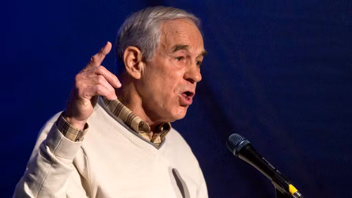 Cựu thượng nghị sĩ kiêm ứng viên tổng thống Mỹ Ron Paul.