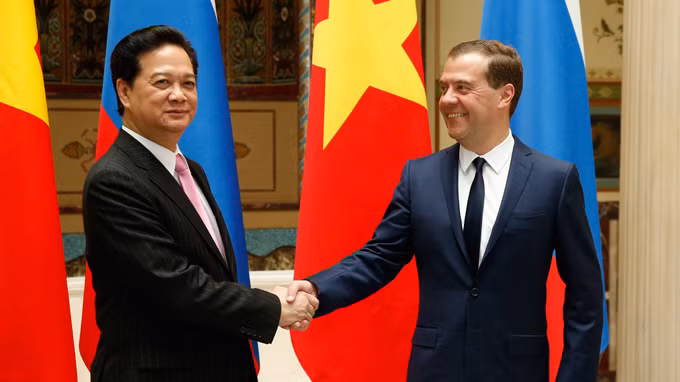 Thủ tướng Nguyễn T ấn Dung và Thủ tướng Nga Dmitry Medvedev. Thủ tướng Nguyễn T ấn Dung và Thủ tướng Nga Dmitry Medvedev.