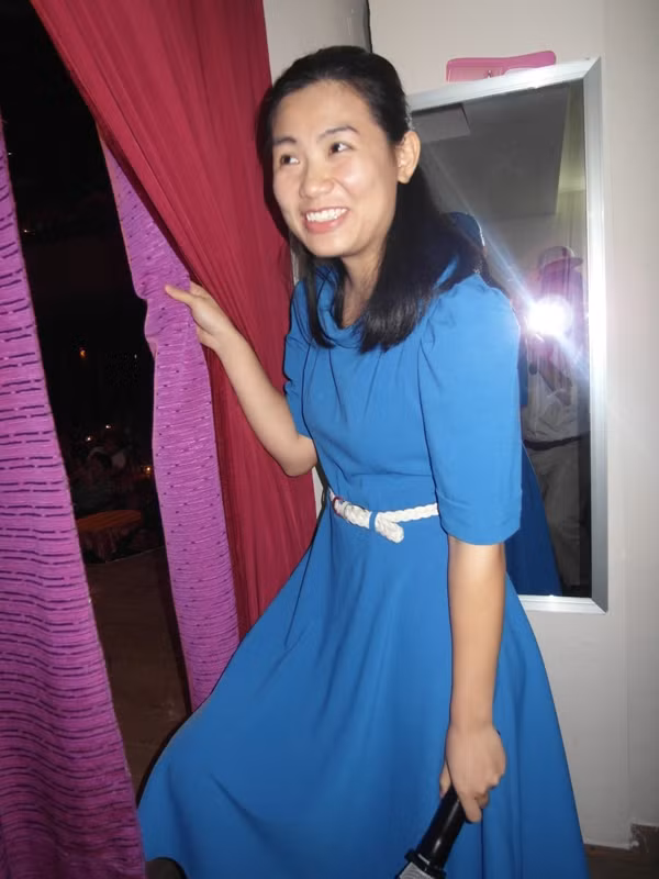 Hương Thảo: “Anh Phúc ơi, em ra hát trước đây!” Hương Thảo: “Anh Phúc ơi, em ra hát trước đây!”