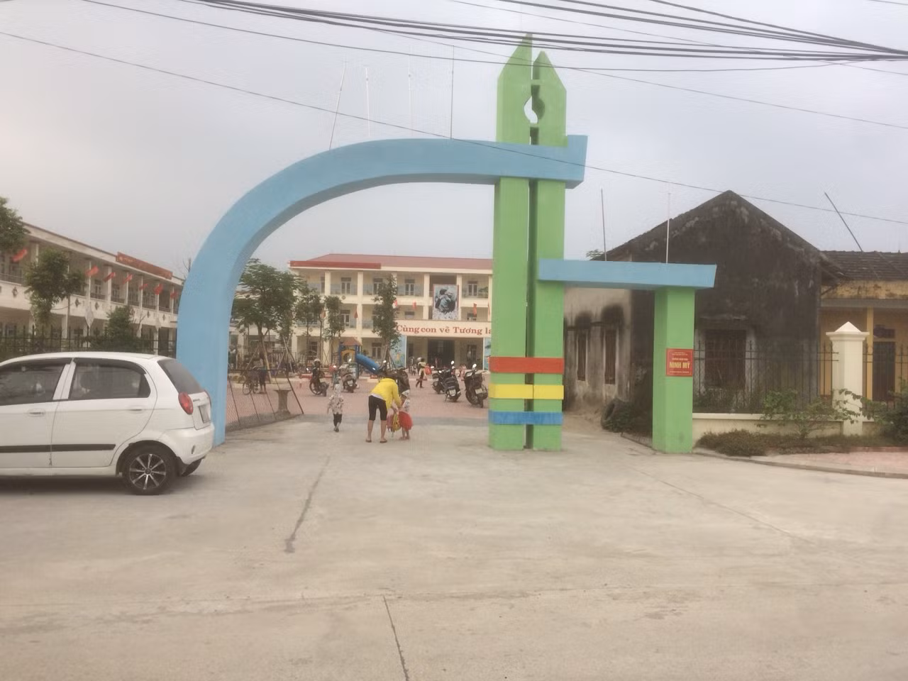 Ban Giám hiệu Trườnn mầm non Ninh Mỹ sẽ sớm giải quyết, khắc phục những tồn tại xảy ra trong thời gian qua. (Ảnh: LC)