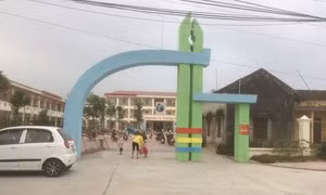 Hiệu trưởng trường Ninh Mỹ hứa khắc phục tồn tại, mong phụ huynh thấu hiểu ảnh 2