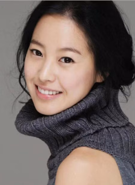 Jun Bo Young Ngày sinh: 21/11/1981 Xem thêm: Sao Hàn nào mặc xấu nhất nửa đầu 2012?
