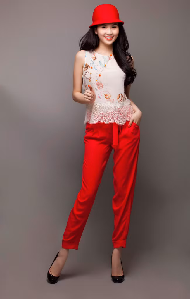 Xem thêm:Ngọc Trinh “đọ” lưng cùng các mỹ nhân Việt, ai đẹp hơn? Xem thêm:Ngọc Trinh “đọ” lưng cùng các mỹ nhân Việt, ai đẹp hơn?