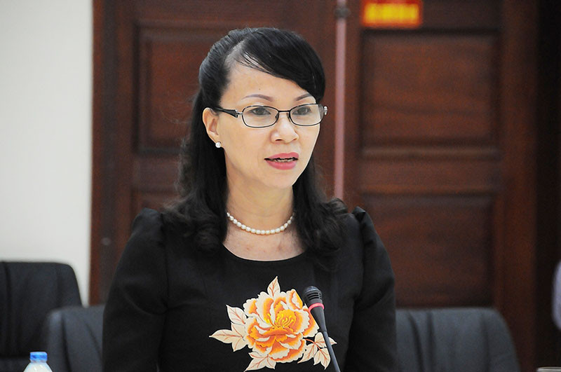 Bà Nguyễn Thị Kim Phụng cho rằng, muốn thu hút sinh viên giỏi, người thực sự yêu nghề vào ngành sư phạm cần có giải pháp tổng thể từ thu nhập, vị trí, đánh giá xã hội đối với nghề giáo. (Ảnh: moet.gov.vn)