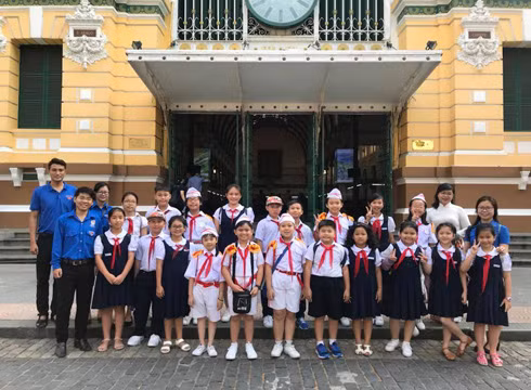 Các tiết học ngoài nhà trường, ngoại khóa học tập của học sinh vẫn tiếp tục bình thường (ảnh minh họa: LLQ)