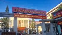 Một số cán bộ tại Sở Giáo dục và Đào tạo tỉnh Sơn La bị khởi tố bị can, bắt tạm giam vì liên quan đến gian lận trong kỳ thi trung học phổ thông quốc gia 2018. Ảnh: Vũ Phương.