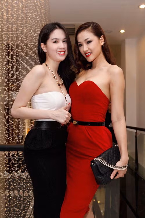 Trong lần 'đọ sắc' này có vẻ Maya quyến rũ và mê đắm hơn cô nàng Ngọc Trinh khá nhiều, như Ngọc Trinh gỡ lại được vẻ trẻ trung và tràn đầy sức sống