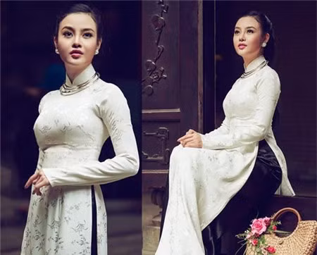 Áp dụng công thức của nhiều đàn chị, Hoa hậu Hoàn cầu thực hiện một bộ ảnh với tà áo dài Việt, hình ảnh của cô phần nào được cải thiện, nét đẹp duyên dáng ẩn hiện trong bộ ảnh thời trang đậm chất dân tộc. Áp dụng công thức của nhiều đàn chị, Hoa hậu Hoàn cầu thực hiện một bộ ảnh với tà áo dài Việt, hình ảnh của cô phần nào được cải thiện, nét đẹp duyên dáng ẩn hiện trong bộ ảnh thời trang đậm chất dân tộc.