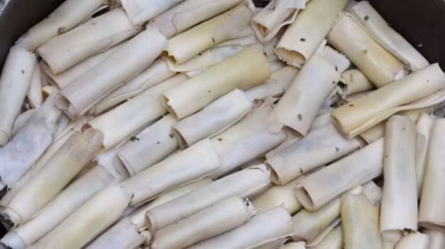 Măng Vầu cuốn thịt ngọt ngào hương vị miền núi.