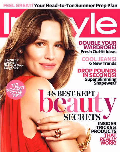 Người đẹp "Bí danh" Jennifer Garner chưa bao giờ ngọt ngào, quyến rũ đến thế. Vẻ đẹp cá tính, góc cạnh của cô nàng điệp viên tài năng dường như biến mất. Thế mới hiểu vì sao Ben Afleck lại "giữ vợ như giữ vàng" . Người đẹp "Bí danh" Jennifer Garner chưa bao giờ ngọt ngào, quyến rũ đến thế. Vẻ đẹp cá tính, góc cạnh của cô nàng điệp viên tài năng dường như biến mất. Thế mới hiểu vì sao Ben Afleck lại "giữ vợ như giữ vàng" .