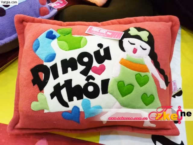 Điệu đà gối tiểu thư dành cho bé gái đây. Đúng phong cách công chúa nhé.