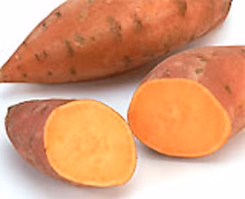 Khoai lang: Khoai lang rất giàu vitamin A, vitamin, lycopene và carotenoid giúp cơ thể cân bằng lượng đường có trong máu. Ngoài ra, khoai lang chứa thành phần chất xơ vô cùng dồi dào nên có thể cân bằng các chất dinh dưỡng, giảm mỡ máu rất tốt. Ăn khoai lang mỗi ngày sẽ giúp bạn giảm nguy cơ mắc bệnh huyết áp và tim mạch hữu hiệu. Khoai lang: Khoai lang rất giàu vitamin A, vitamin, lycopene và carotenoid giúp cơ thể cân bằng lượng đường có trong máu. Ngoài ra, khoai lang chứa thành phần chất xơ vô cùng dồi dào nên có thể cân bằng các chất dinh dưỡng, giảm mỡ máu rất tốt. Ăn khoai lang mỗi ngày sẽ giúp bạn giảm nguy cơ mắc bệnh huyết áp và tim mạch hữu hiệu.