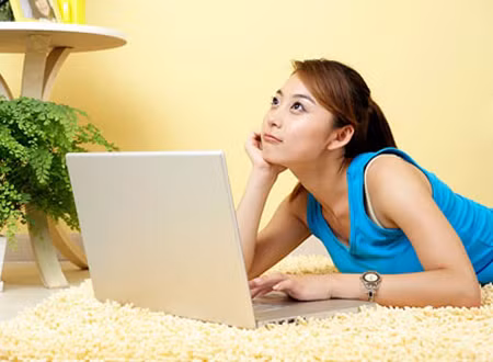 8. Làm các công việc khác để không nghĩ đến cơn nấc cụt 8. Làm các công việc khác để không nghĩ đến cơn nấc cụt