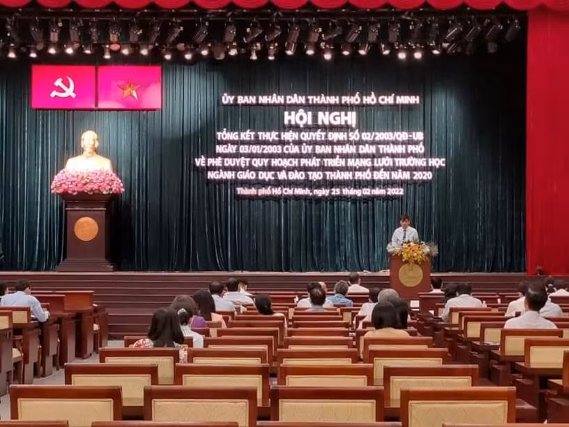 Toàn cảnh Hội nghị tổng kết thực hiện quyết định 02/2003 của Ủy ban nhân dân TPHCM (ảnh: P.L)