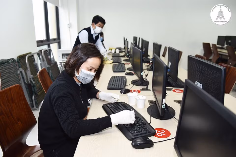 Đề xuất này cũng giúp ổn định tâm lý học sinh, phụ huynh và giáo viên khi không kéo dài năm học sang tháng 7 (Ảnh:NVCC)