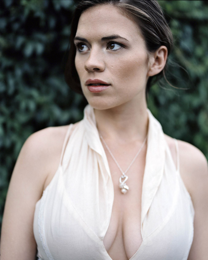 Ngôi sao của "Captain America" Hayley Atwell.