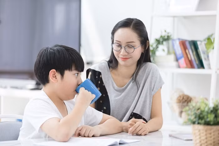 Nguồn dinh dưỡng tốt nhất cho con luôn là điều mà mẹ ưu tiên hàng đầu và đặc biệt là trong những năm đầu đời. Nguồn dinh dưỡng tốt nhất cho con luôn là điều mà mẹ ưu tiên hàng đầu và đặc biệt là trong những năm đầu đời.